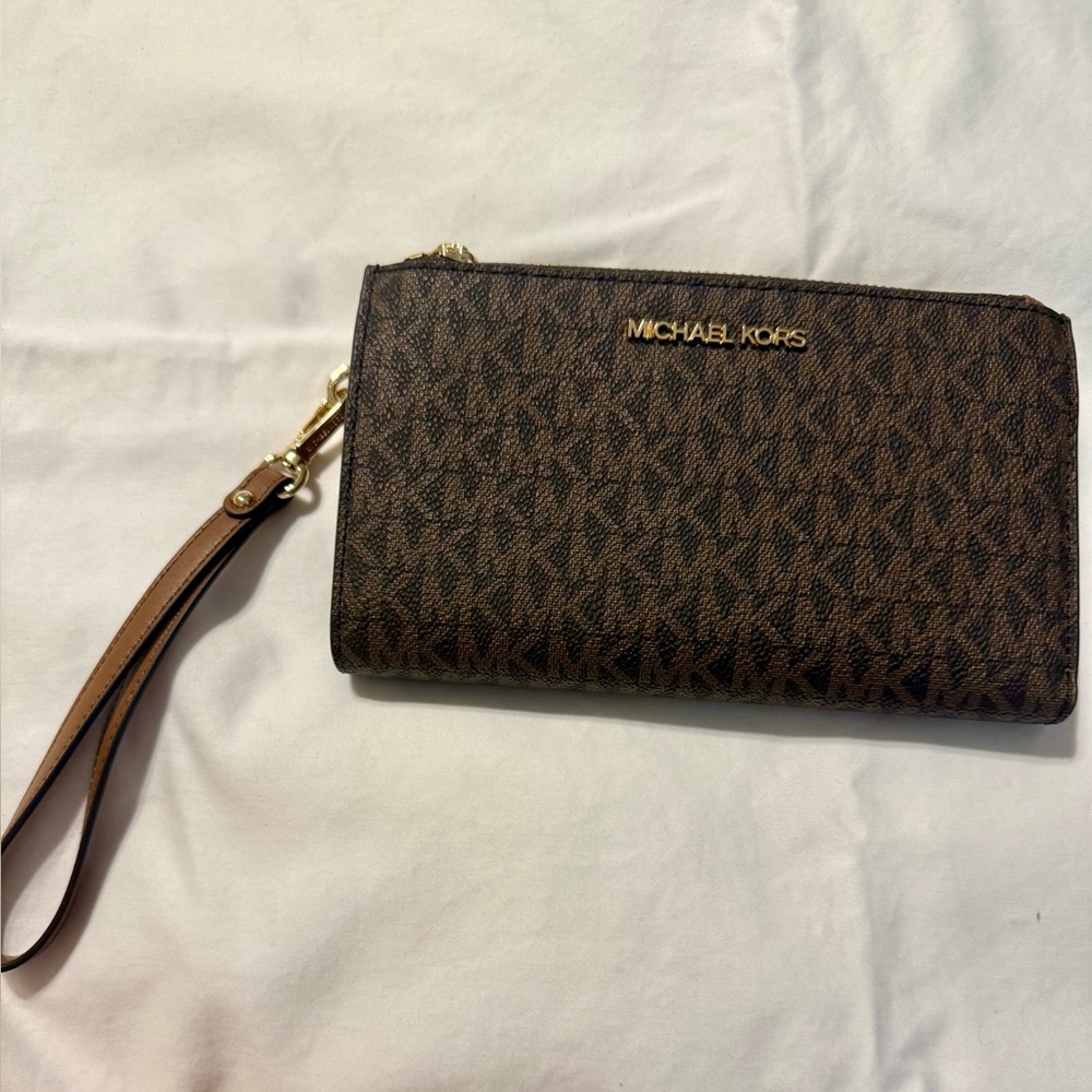 Michael Kors Gold and Brown Large Double Zip Wristlet - Picture 2 of 9